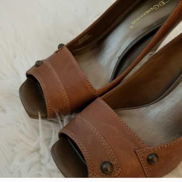 BCBGeneration  Heels - Picture 3 of 6